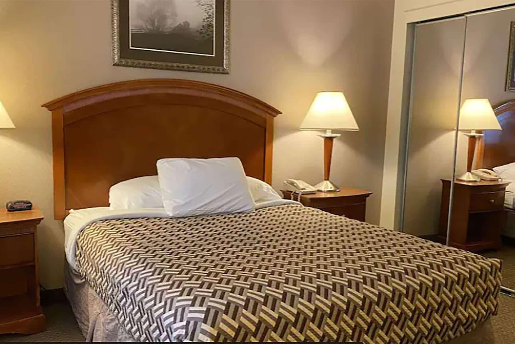 A Riverside Inn Travelodge By Wyndham Fairplay Extérieur photo