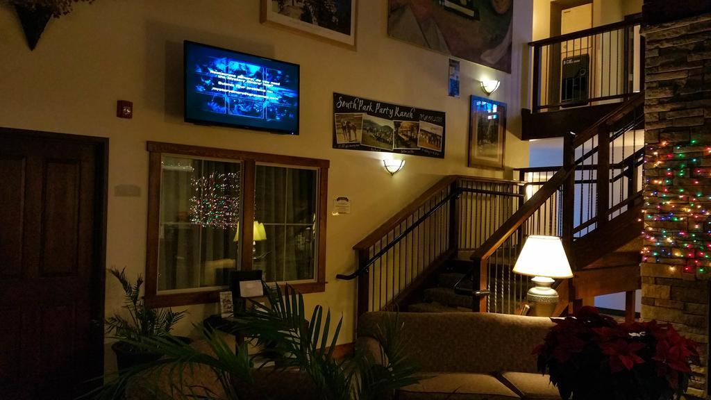 A Riverside Inn Travelodge By Wyndham Fairplay Extérieur photo