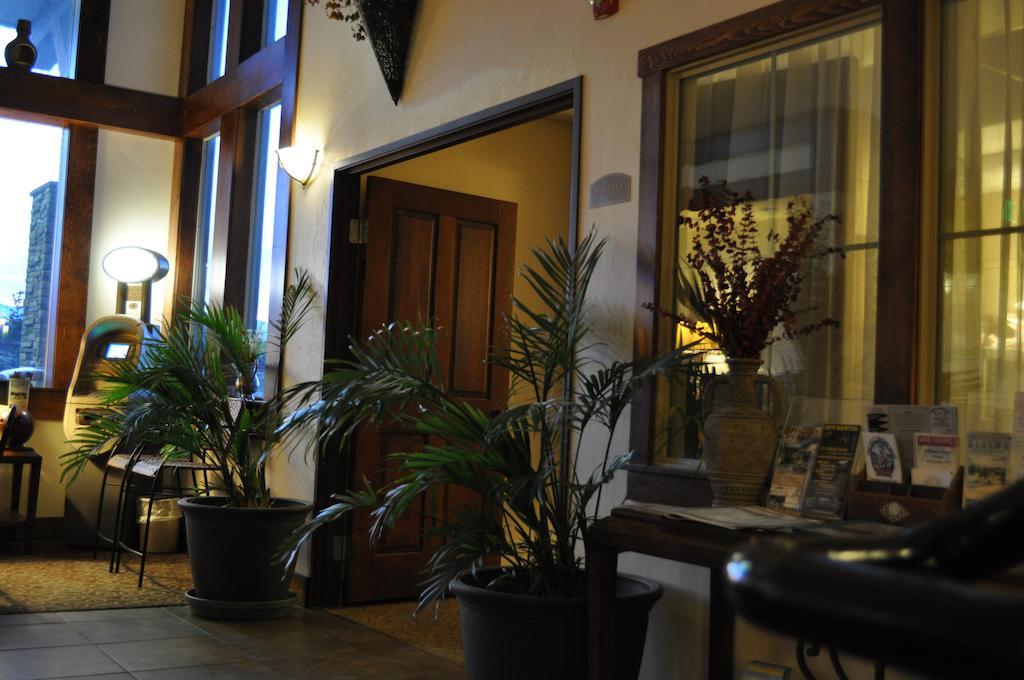 A Riverside Inn Travelodge By Wyndham Fairplay Extérieur photo